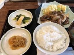 食堂 マルシン