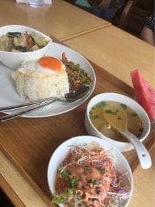 トムヤンクン タイ料理レストラン