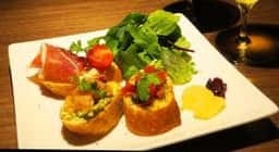WINE PARADISE MOTOMACHI