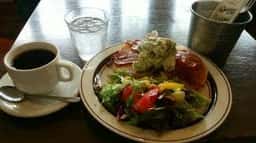CafeDowney 植田店