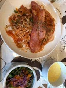 ブラッスリー ほっぺ