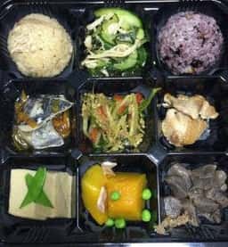 三重調理専門学校 実習店舗 ピッコロ