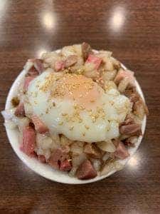 背脂煮干ラーメン ラブメン本店