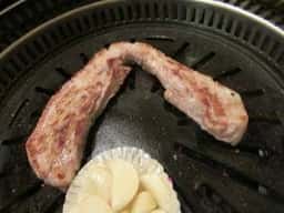 炭火サムギョプサル 美豚 上本町