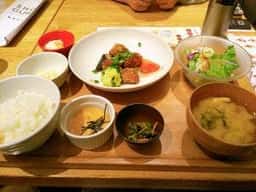 おぼんdeごはん コクーンシティ店