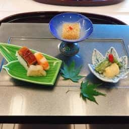 つのくに