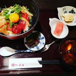 栄町 嘉咲