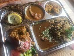 ねこ娘とねずみ男