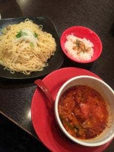 真っ赤なとまとらーめんとまこ 枚方市役所前店