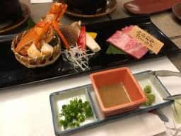 日本料理 御河