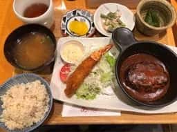 ごはんとカフェ あいな Love Vege