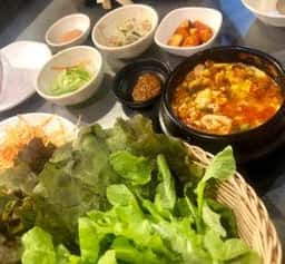 韓国亭 豚や