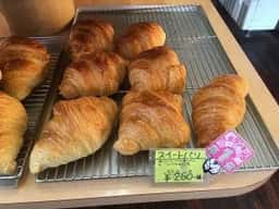 イソップベーカリー 月寒店