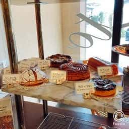 パティスリーロント