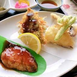 お食事処まどか