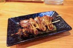 炭火・やき八