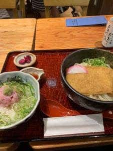 ごはんととろろ とろ麦 カラフルタウン店