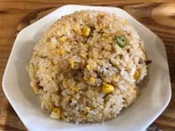 餃子とラーメンの旨い店 みよし