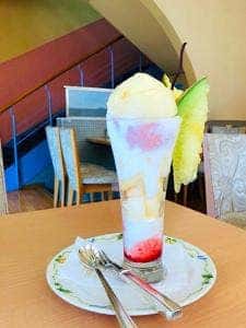 カフェレストラン Valluga