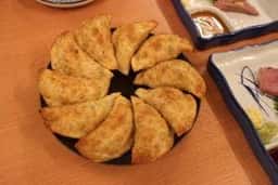 もつ焼きと円盤餃子 もつ治