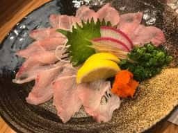山やはなれ
