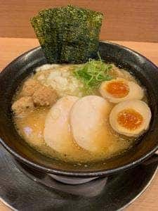 琉球鶏白湯らーめん アッパリ