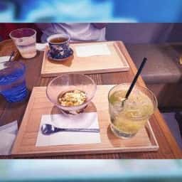 こなな なんばパークス店