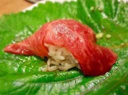 焼肉 じもんじゅ