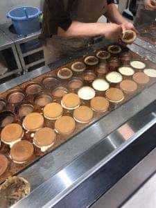 蜂楽饅頭 博多阪急店