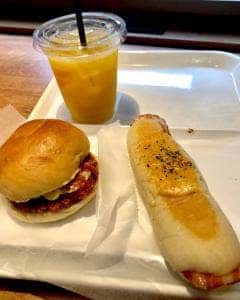 フレッズカフェ十三店