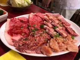 炭火焼肉 牛正