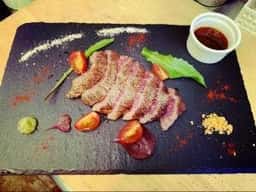 バル タパス