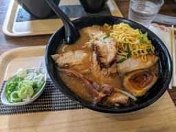 らーめん cafe くさび