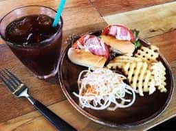 ハンドメイドキッチンOJ 日田インター店