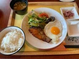 ロイヤルホスト 小平店