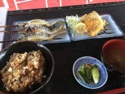 やなの元祖 岡本観光やな