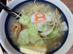 8番らーめん 戸出店