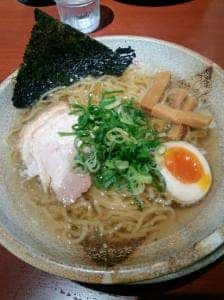 越後秘蔵麺 無尽蔵 トレッサ横浜店