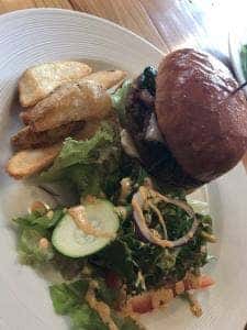 craft burger & dining THE ROOTS