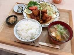 YASUMARUごはんcafe