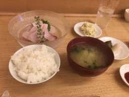 食堂まきの