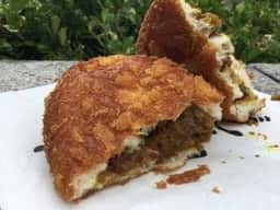 咖喱&カレーパン 天馬 大阪NANBAなんなん店