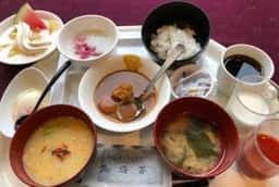 ブッフェレストラン ピオーネ