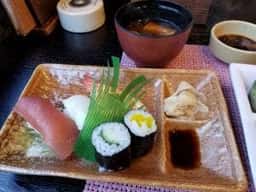 時食館 八光亭