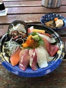 うおたけ鮮魚店やけんど~ 海鮮どんや