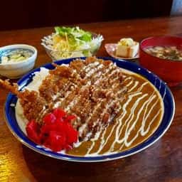 喫茶キャピタル