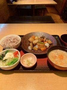 大戸屋ごはん処 京急川崎駅前店