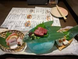 おどりや