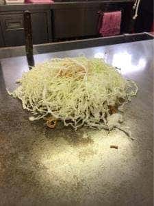 ふたごや