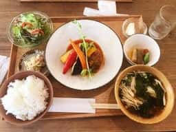 ももふく
